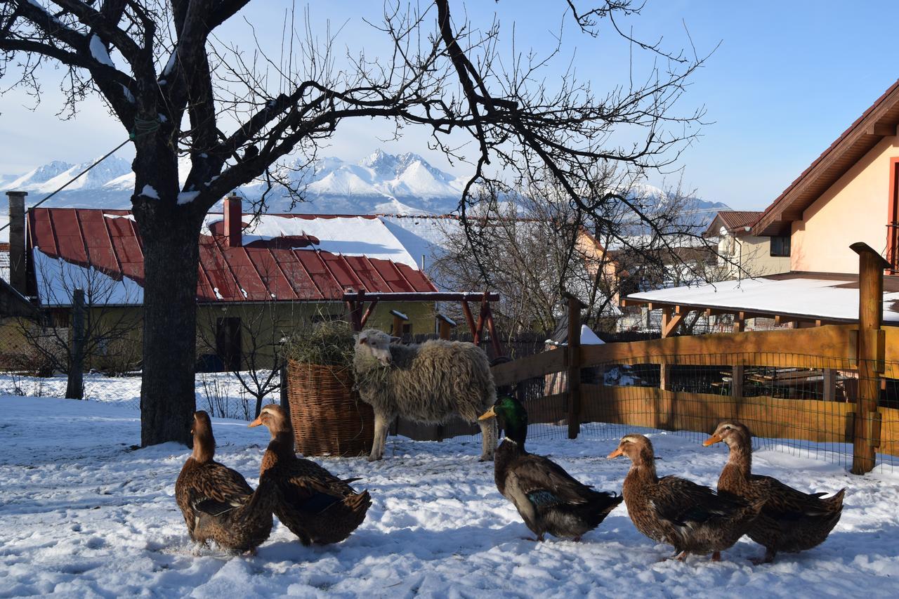 Pezion Limbovy Dvor Hotell Vrbov Exteriör bild