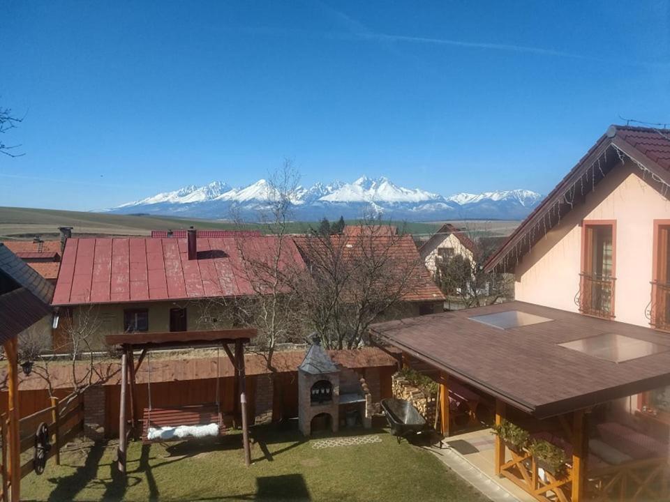 Pezion Limbovy Dvor Hotell Vrbov Exteriör bild